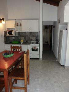 Una cocina o kitchenette en 4 SOLES