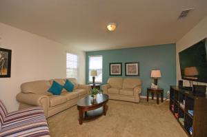 Gallery image of South Facing Pool Near Disney 5 Bed Luxury in Kissimmee