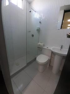 Kúpeľňa v ubytovaní Hotel La Mar Cartagena