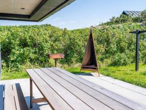Zahrada ubytování Holiday home Henne XIII