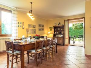 Fotografie z fotogalerie ubytování Villa in Tuscany with Private Pool & Views v destinaci Loro Ciuffenna