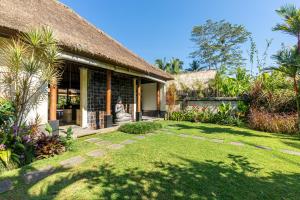 Gallery image of Rouge - Private Villa Passion in Ubud