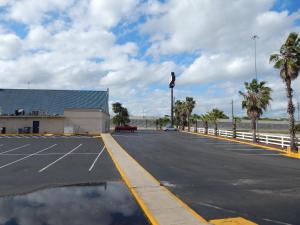 Afbeelding uit fotogalerij van Knights Inn - Plant City in Plant City