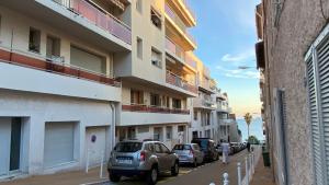 Η γειτονιά γύρω από ή μία γειτονιά κοντά σε αυτό το διαμέρισμα