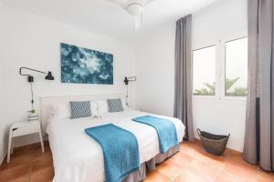 Ένα ή περισσότερα κρεβάτια σε δωμάτιο στο Superior C: private pool & concierge +23 φωτογραφίες