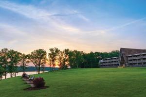 Galeriebild der Unterkunft Hueston Woods Lodge and Conference Center in Oxford