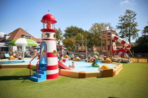 משחקיית ילדים ב-RCN Vakantiepark Toppershoedje