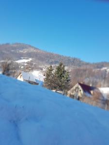 Výhľad na hory alebo výhľad na hory priamo z apartmánu