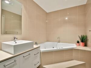 Bagno di Solymar I Adjacent to Beach I Pet Friendly