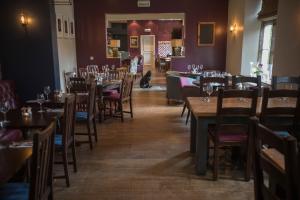 Restoran atau tempat lain untuk makan di Devonshire Arms
