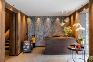 Hotel ZERMAMA Zermatt的休息区