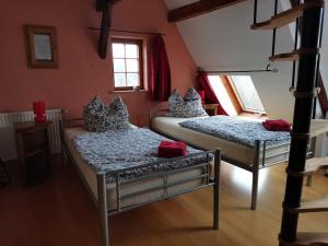 Postel nebo postele na pokoji v ubytování Appel-Ranch