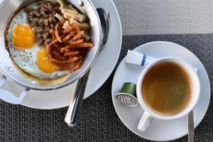 Možnosti snídaně pro hosty v ubytování Sabua The Terrace Homestay