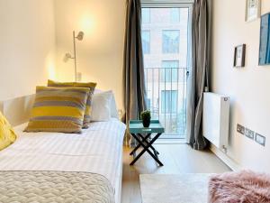 NEW Gorgeous 4BR Townhouse Inside The Olympic Park