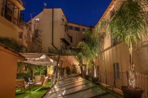 Gallery image of Hotel La Place Roma in Rome