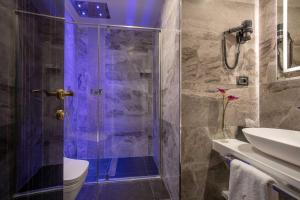 Ванная комната в Hotel La Place Roma