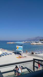 Fotografie z fotogalerie ubytování Beautiful view and apartment for family v destinaci Baška Voda