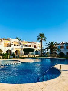 Fotografia z galérie ubytovania 2-Bed Apartment 10 min drive to the Beach! v destinácii Ciudad Quesada