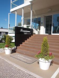 Фасад или вход в Residence Terminus