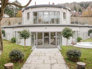 Gallery image of Round House in Church Stretton