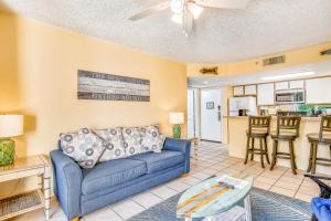 Gallery image of Sunrise Suites - Sea Breeze Suite 101 in Key West