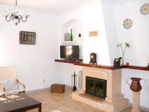 Kép Spacious house in S'Illot with garden for 6 people szállásáról S'Illotban a galériában