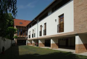 Budova, v ktorej sa apartmán nachádza