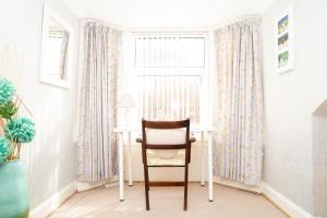 Gallery image of Sandgate 2-Bed Apartment in Ayr central location in Ayr