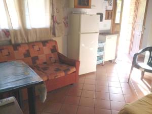 Galeriebild der Unterkunft One bedroom house with furnished terrace and wifi at Ascea 5 km away from the beach in Castelnuovo Cilento