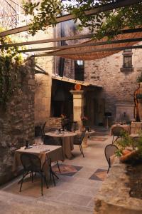 Fotografie z fotogalerie ubytování Hôtel la Fête en Provence v destinaci Vaison-la-Romaine