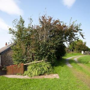 Gallery image of Inviting 2-Bed Cottage in Newcastle Emlyn in Newcastle Emlyn