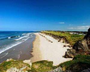 Gallery image of Taid's Retreat Silversands Cove beach lossiemouth in Lossiemouth