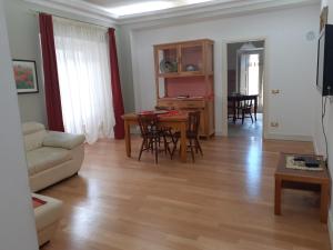 Μια τηλεόραση ή/και κέντρο ψυχαγωγίας στο appartamento in centro