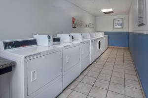 Gallery image of Motel 6-Anaheim, CA - Maingate in Anaheim