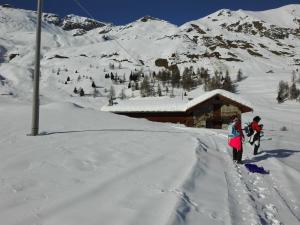 Zdjęcie z galerii obiektu Mountain Adventures Cabin - Affitti Brevi Italia w mieście Champoluc
