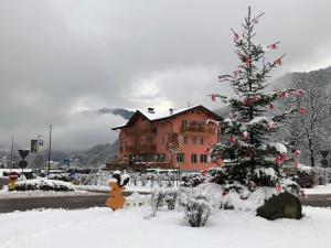 ALPieve Albergo Pieve að vetri til