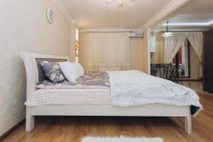 Postel nebo postele na pokoji v ubytování Luxury Apartment + 5 fotografií