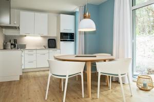 Küche/Küchenzeile in der Unterkunft Upstalsboom Residenzen Trassenheide