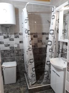 Bilik mandi di Ruza vetrova