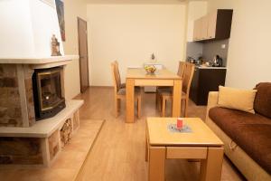 A kitchen or kitchenette at The Castle Complex