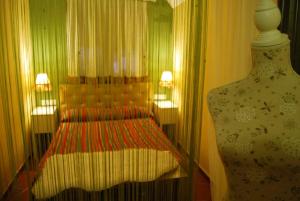 Postel nebo postele na pokoji v ubytování 4 bedrooms house with wifi at Guadix