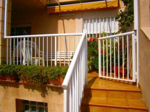 Balkón alebo terasa v ubytovaní Spacious apartment in El Campello, 120 m², shared pool