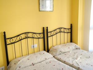 Posteľ alebo postele v izbe v ubytovaní Charming Apartment in Dénia with Shared Pool