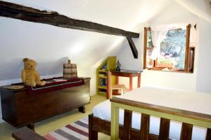 ゴスピッチにある2 bedrooms chalet with jacuzzi furnished garden and wifi at Gospicのギャラリーの写真