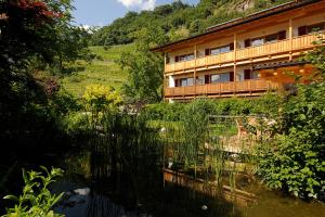 Gallery image of Hotel Garni Partaneshof in Merano