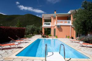 Πισίνα στο ή κοντά στο Charming Villa in Lefkada with Private Pool