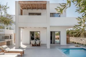 The swimming pool at or close to Anthos Villas - Chania
