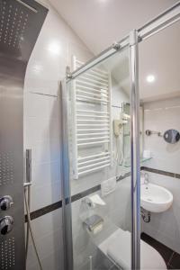 Kúpeľňa v ubytovaní Apartments Espana 3