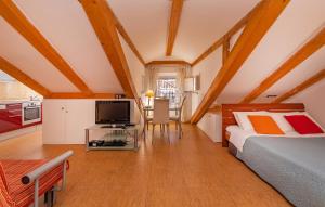 Posteľ alebo postele v izbe v ubytovaní Apartments Espana 3