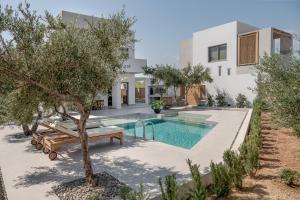 The swimming pool at or close to Anthos Villas - Chania